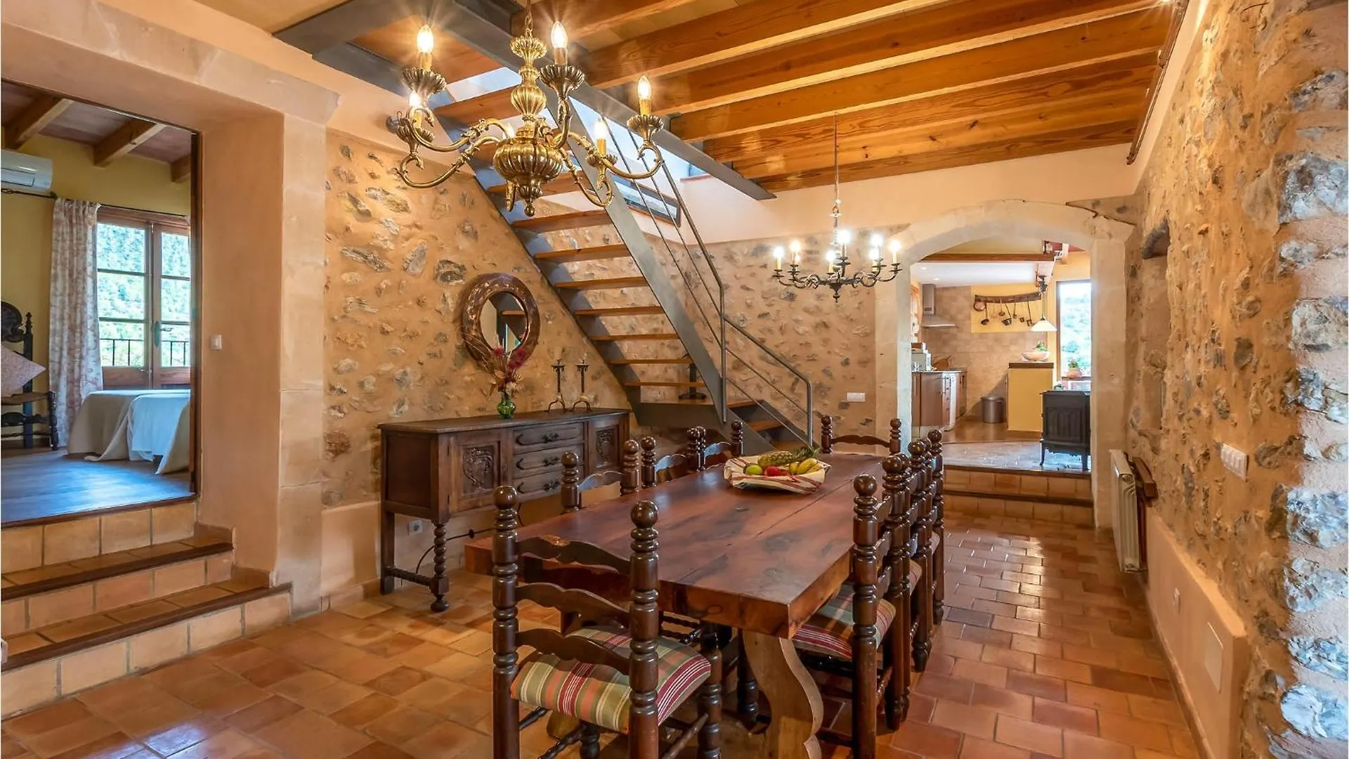Cozy Home In Alaro Spain