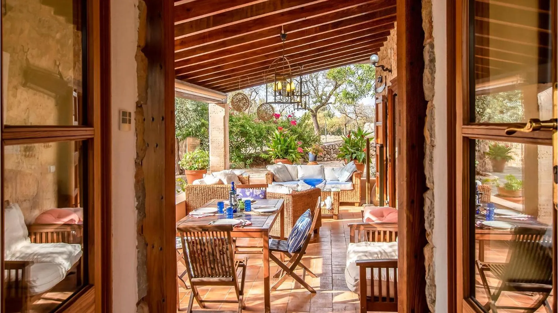 Cozy Home In Alaro Spain