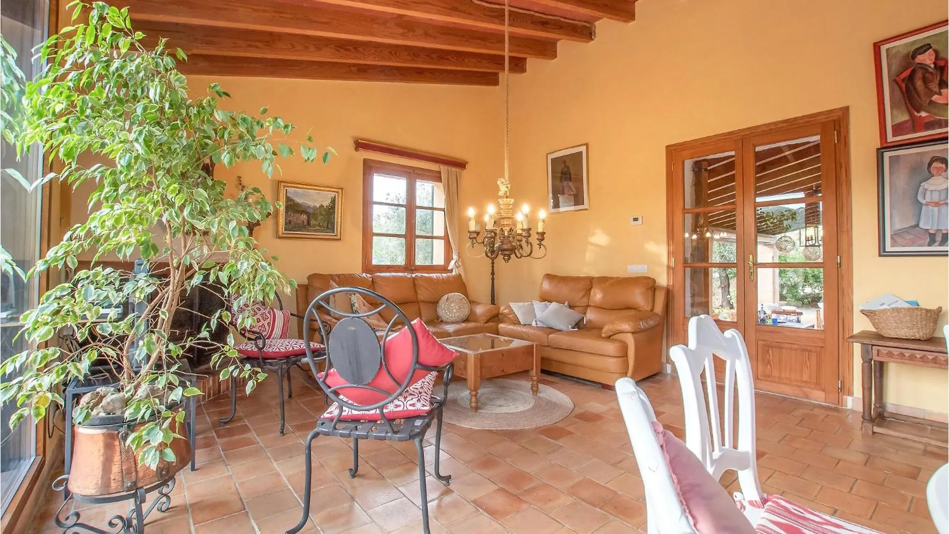 Cozy Home In Alaro